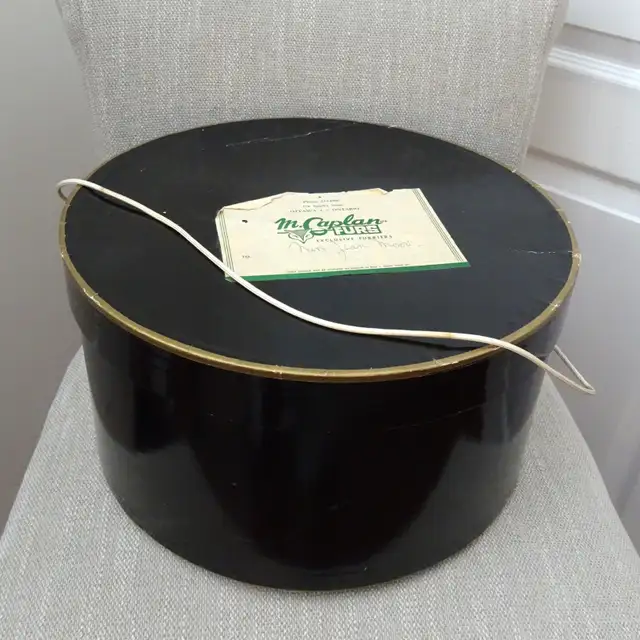 Perfect for Staging, Unique Home Décor – Vintage Hat Box, 1920s