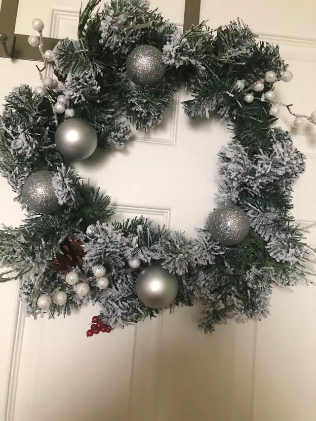 Beautiful White and sparkly  mixed assortment wreath