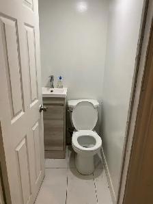 Furnished room for rent Available December 1st - Photo 4