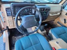 1999 Jeep TJ Sahara 4X4 / 5 SPEED MANUAL ! Vancouver Truck ! WES - Photo 19