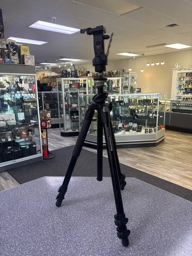Manfrotto 055XPRO Tripod W/Manfrotto 222 Head