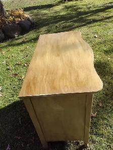 4 drawer antique dresser - Photo 6