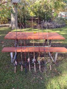 7 fishing rods and reels and 1 extra fishing rod - Photo 9