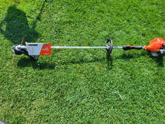 Echo SRM2120 String Trimmer