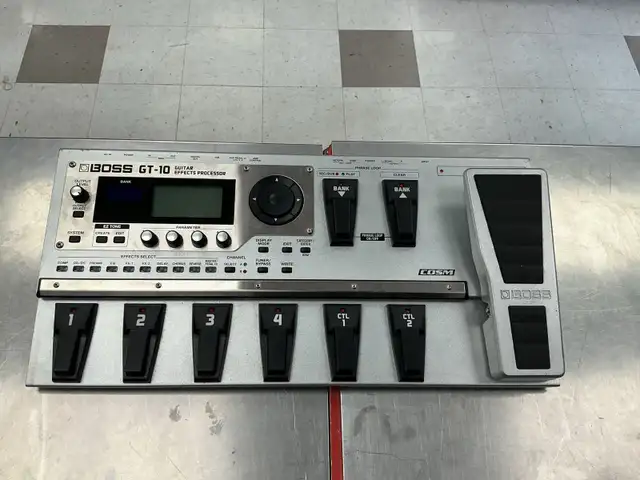 pédale de guitare Boss