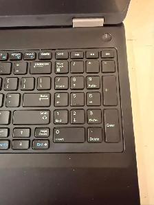 Laptop with numeric keyboard - Photo 2