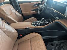 2025 Toyota Crown Signia Limited awd - Photo 8