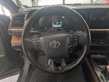 2025 Toyota Crown Signia Limited awd - Photo 17