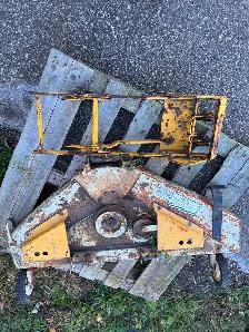 1970’s garden tractor with attachments. - Photo 5