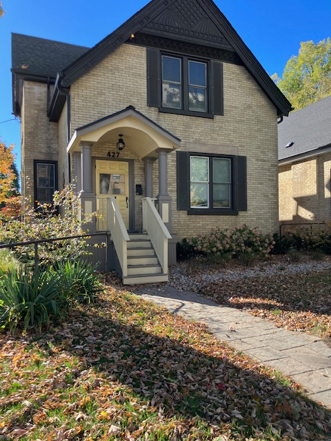 Fully Furnished, Spacious, 1-BR, Apartment – Downtown/Woodfield