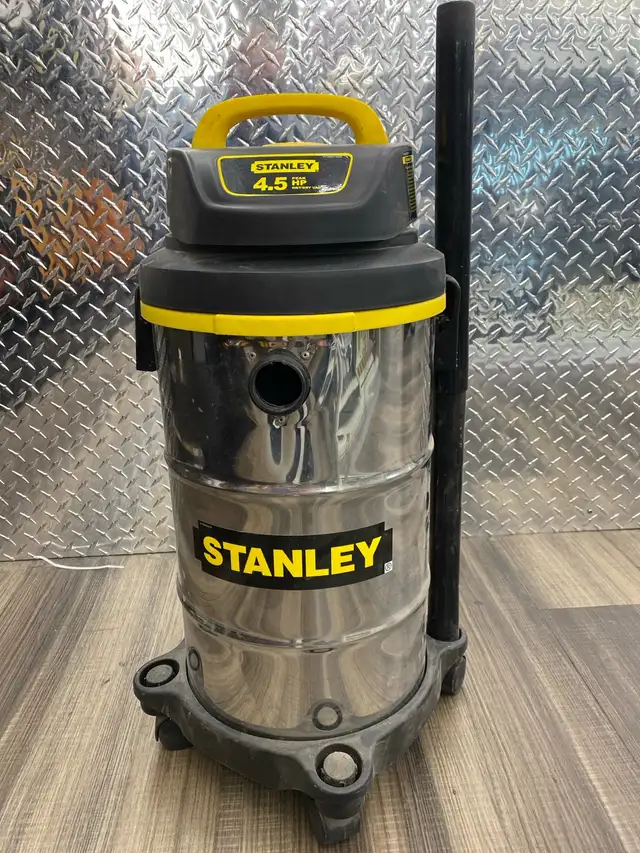 Stanley 4.5 HP Shop Vac