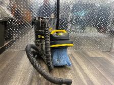 Stanley 4.5 HP Shop Vac - Photo 2