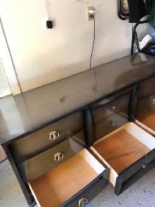 Triple Dresser - Photo 2