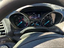 Ford Escape SE 2017 AWD 2.0L EcoBoost — 147 918 km — NE DÉMARRE - Photo 3