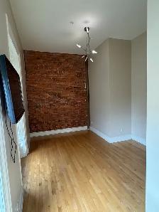 Uptown Living with Parking & City Views #302 - Photo 8