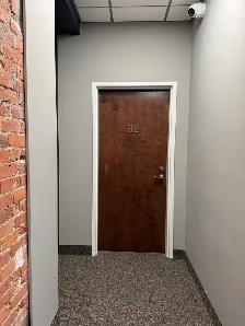 Uptown Living with Parking & City Views #302 - Photo 14