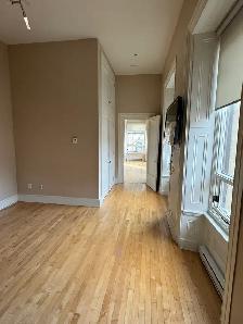 Uptown Living with Parking & City Views #302 - Photo 20