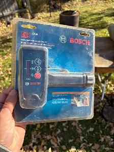 Rotary laser detector