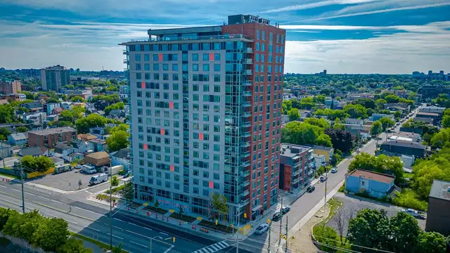 One Bedroom Apartment Available in Hintonburg