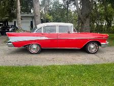 1957 Chevrolet 4 Door - Photo 2