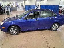 2006 Safetied Ford Focus - Photo 3