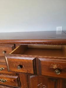 Heavy Dresser for Sale - Photo 2