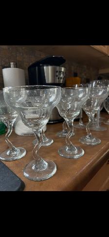 Wine Glasses - Photo 3