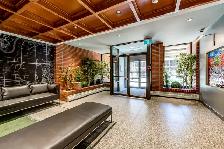 Downtown 2 Bed 2 Bath Condo   Heated Underground Parking - Photo 4
