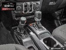 2019 Jeep Wrangler Unlimited Sahara 4WD One Owner, Accident Fre - Photo 15