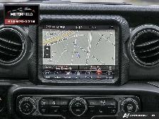 2019 Jeep Wrangler Unlimited Sahara 4WD One Owner, Accident Fre - Photo 17