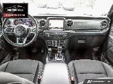 2019 Jeep Wrangler Unlimited Sahara 4WD One Owner, Accident Fre - Photo 21