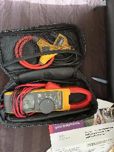 Fluke 376 FC Clamp Meter with iFlex Probe & Case - Photo 2
