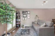 Townhouse for Rent - 2 Bed, 3 Bath - A/C, 2 Parking, Clearview - Photo 2