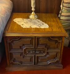 Coffee And End Table - 3 Pieces - Photo 4
