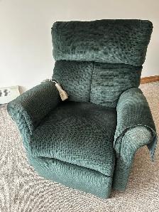 Free electric lazy boy chair - Photo 2