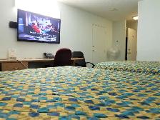 Monthly Room Rental, Daily Cleaning, $1200 including Tax! - Photo 2