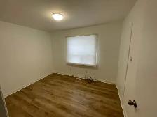 Smaller 1 bedroom unit, private entrance, east Barrie - Photo 5