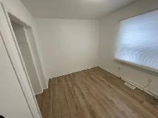 Smaller 1 bedroom unit, private entrance, east Barrie - Photo 6