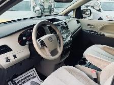2014 Toyota Sienna 5dr LE 8-Pass FWD - Photo 6