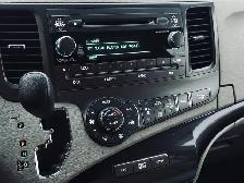 2014 Toyota Sienna 5dr LE 8-Pass FWD - Photo 10