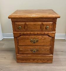 Bedroom Suite (8 Pieces, Oak, Queen) - Photo 5
