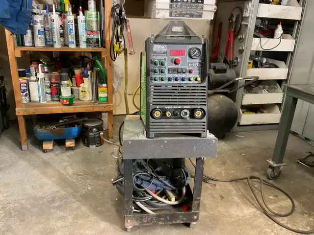 Everlast welder 205 power pro