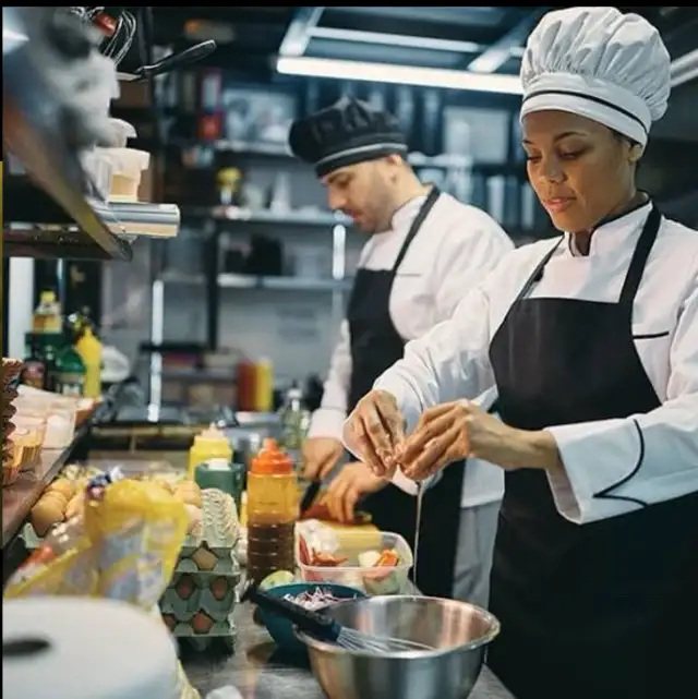 cooks/ chefs  / tandoor cooks, helpers/ Faoah