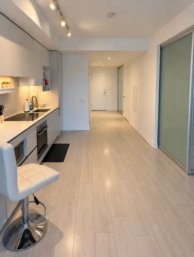 RENTAL:  3 Beds 2 Baths - Apartment