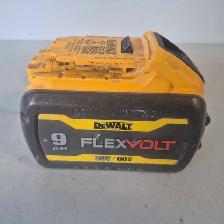 Dewalt DCB606 9AH 60v Flexvolt Battery (33060054) - Photo 2