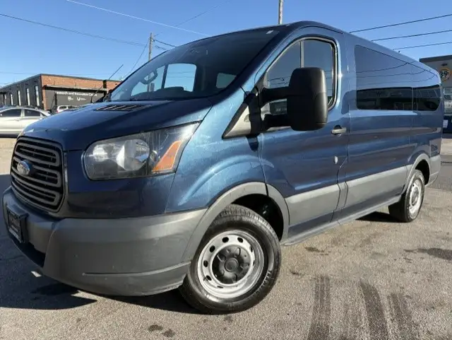 2017 Ford Transit Wagon T-150 XL 8 PASSENGER-CAMERA-TOW PKG-NO A