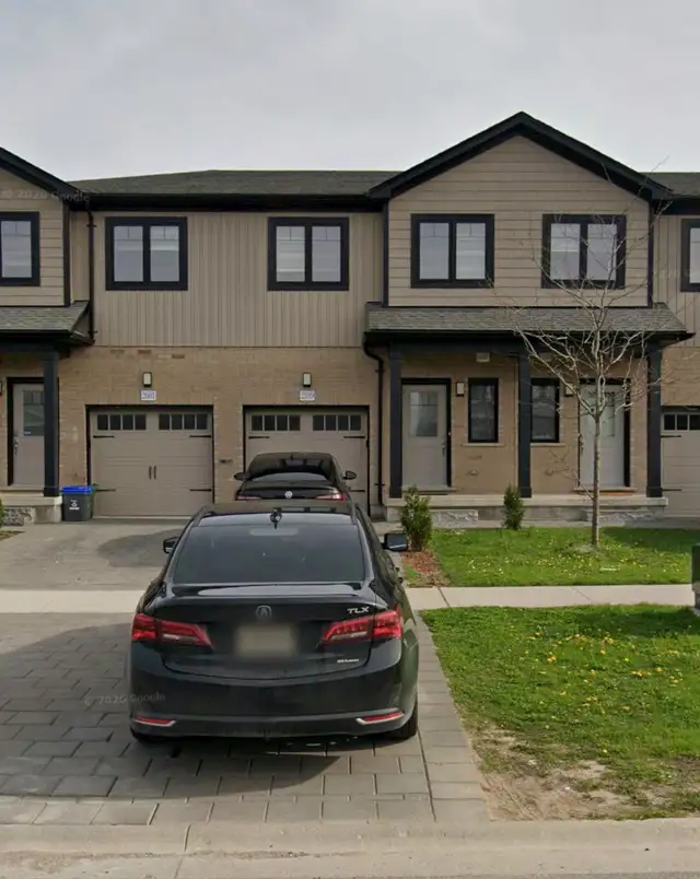 Townhouse For Rent