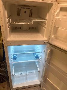 Fully Furnished Cozy Studio All Utilities, Wi-Fi & Parking Incl! - Photo 7