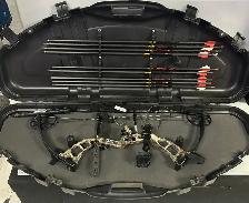 26" 70lb Bear Cruzer G2 w/acc/case (33181707)