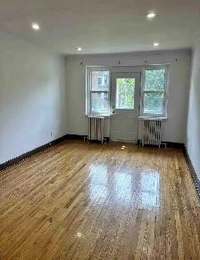 Bright 4 1/2 Apartment by Loyola For Rent/Lease, Cession de Bail - Photo 2